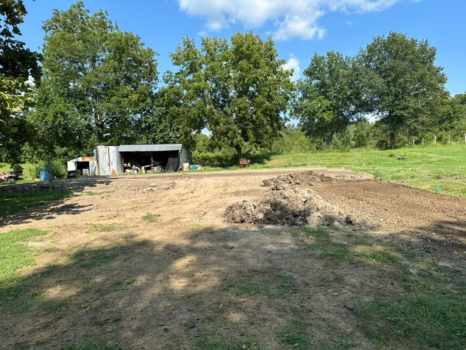 Building pad excavation and site grading in Adrian, Missouri